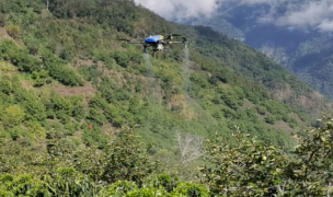 Yunnan | Drone Pertanian EAVISION Membantu Semprotan Kopi Baoshan
